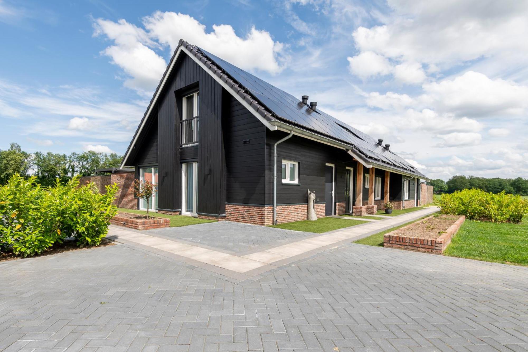 Erve Mulder Met Eigen Jacuzzi En Eigen Sauna